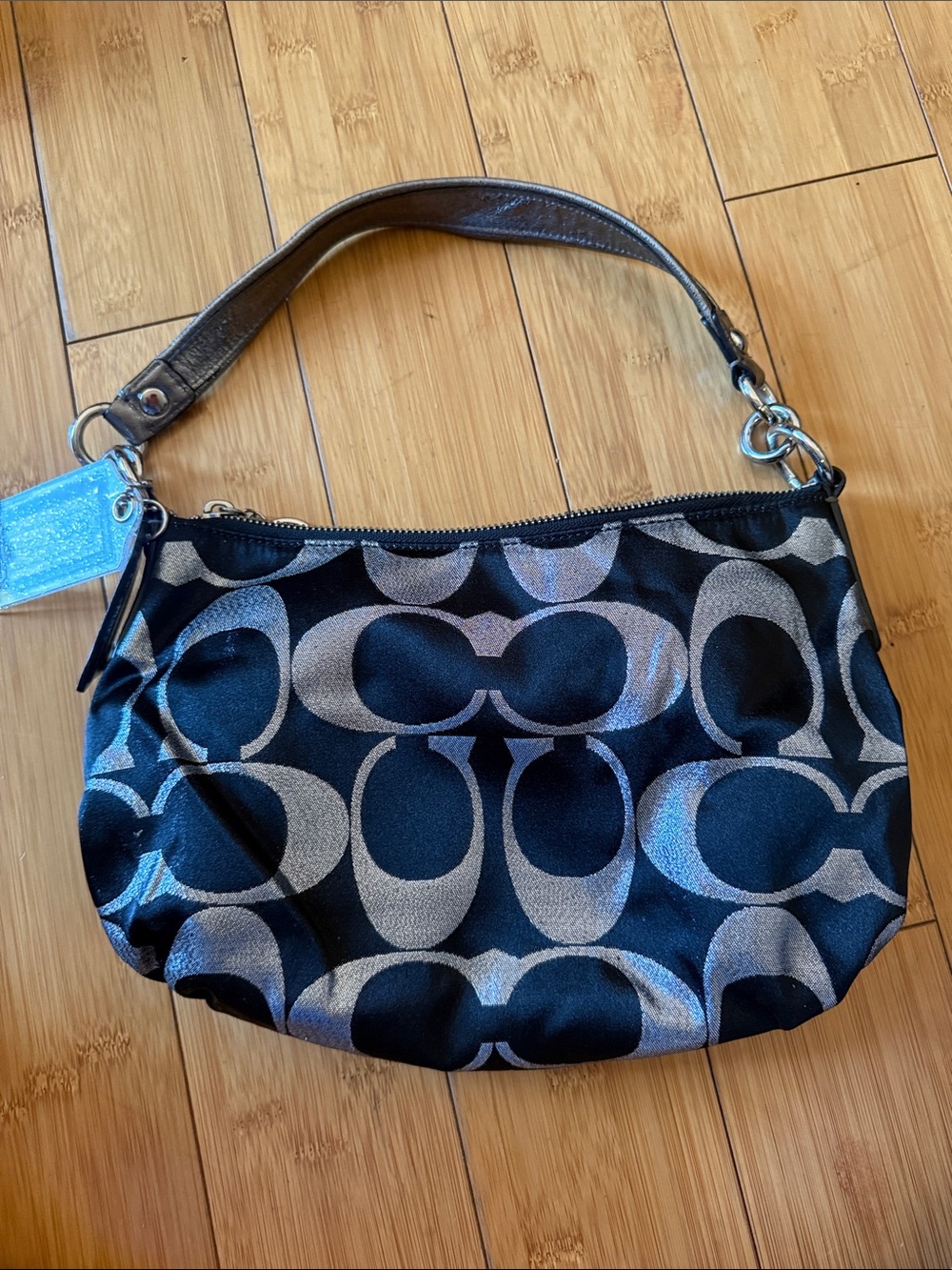Coach Metallic Black and Silver Signature Shoulder Bag - Picture 6 of 7